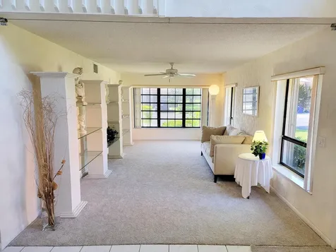 8321 S Coral Circle North Lauderdale FL 33068