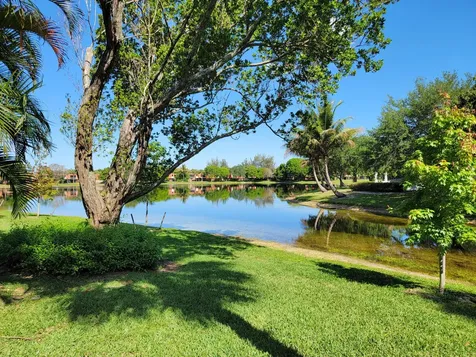 8321 S Coral Circle North Lauderdale FL 33068