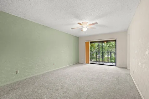 8321 S Coral Circle North Lauderdale FL 33068