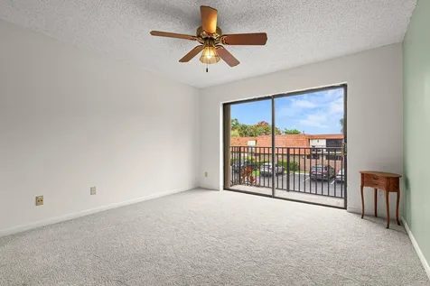 8321 S Coral Circle North Lauderdale FL 33068