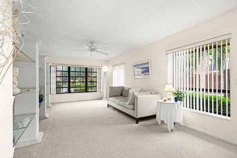 8321 S Coral Circle North Lauderdale FL 33068