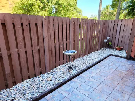 8321 S Coral Circle North Lauderdale FL 33068