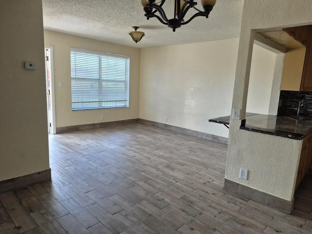 10039 Winding Lake Road Sunrise FL 33351