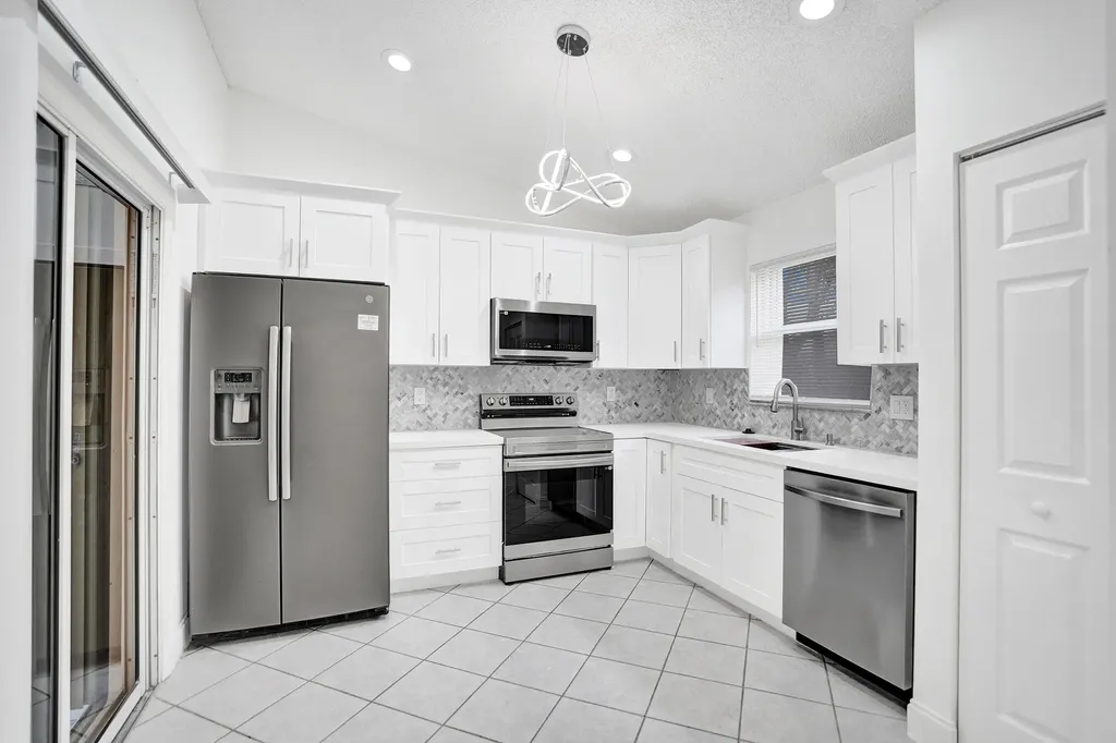 133 Caribe Court Greenacres FL 33413