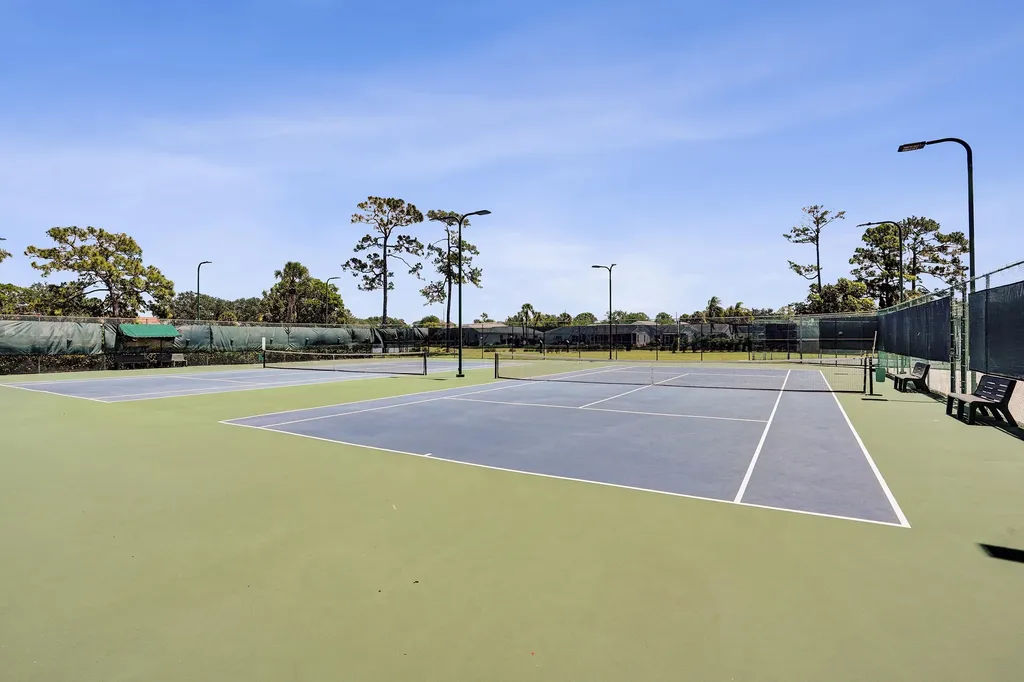 133 Caribe Court Greenacres FL 33413