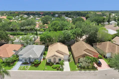 133 Caribe Court Greenacres FL 33413