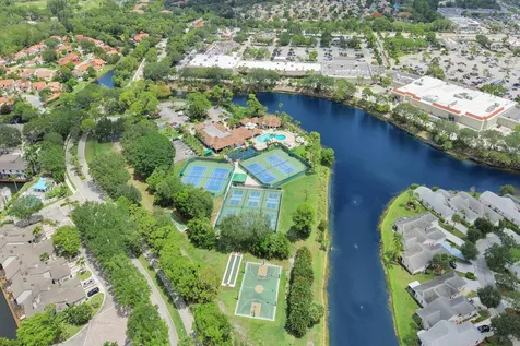 133 Caribe Court Greenacres FL 33413
