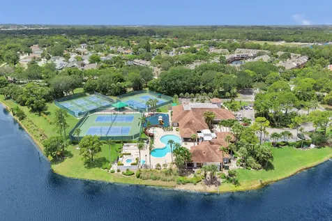 133 Caribe Court Greenacres FL 33413