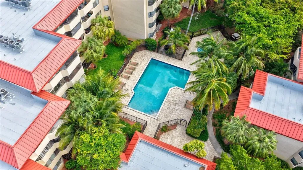 7451 NW 16th Street Plantation FL 33313