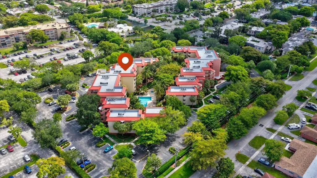 7451 NW 16th Street Plantation FL 33313