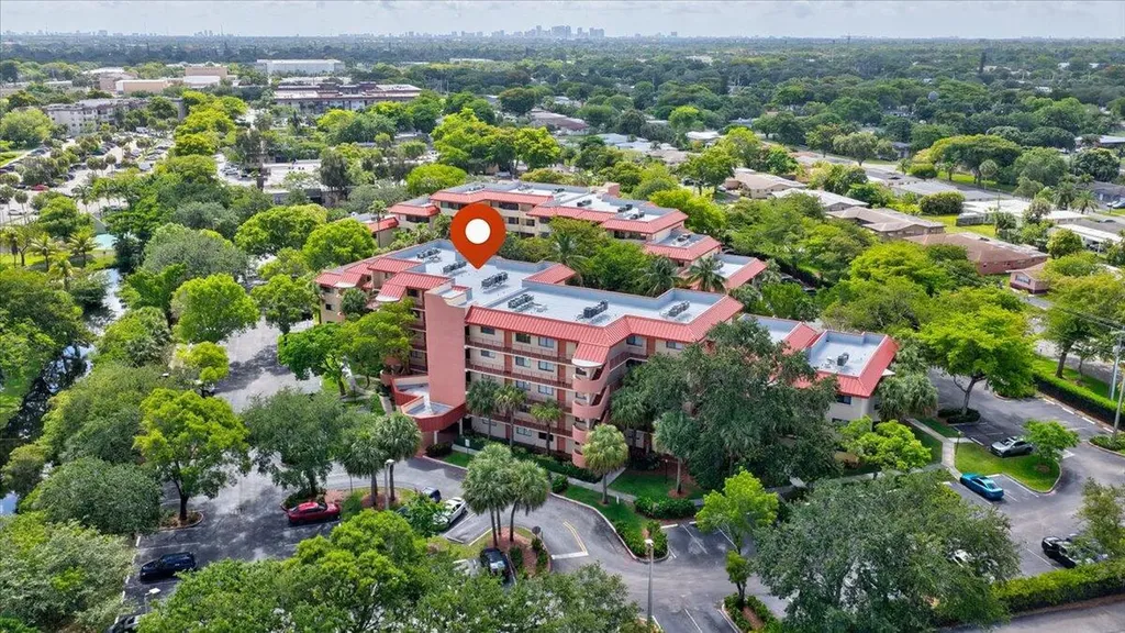 7451 NW 16th Street Plantation FL 33313
