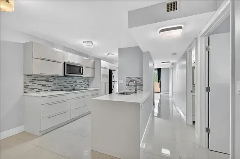 7451 NW 16th Street Plantation FL 33313