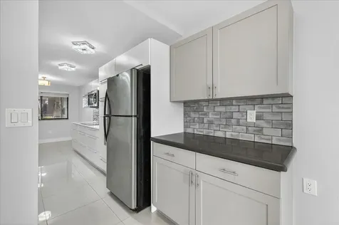 7451 NW 16th Street Plantation FL 33313