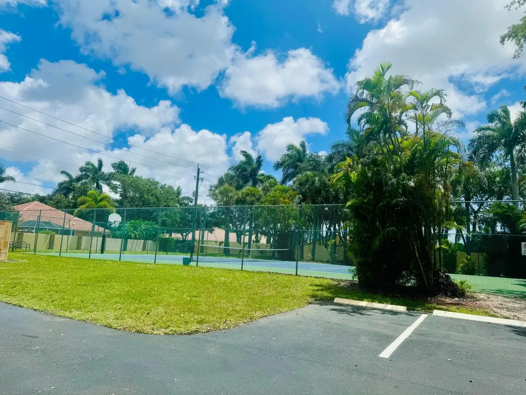 5157 Magellan Way E Delray Beach FL 33484