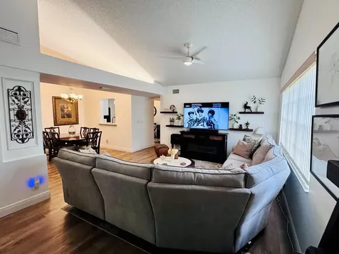 5157 Magellan Way E Delray Beach FL 33484
