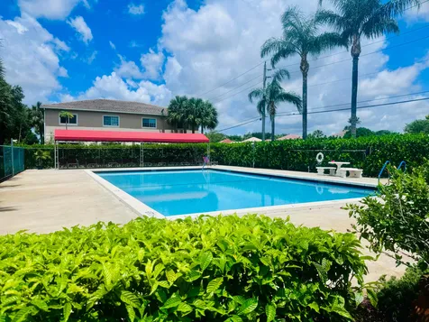 5157 Magellan Way E Delray Beach FL 33484