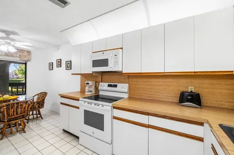 10137 Mangrove Drive Boynton Beach FL 33437