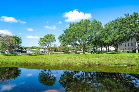 10137 Mangrove Drive Boynton Beach FL 33437
