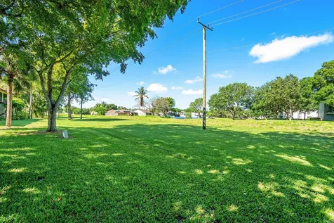 10137 Mangrove Drive Boynton Beach FL 33437