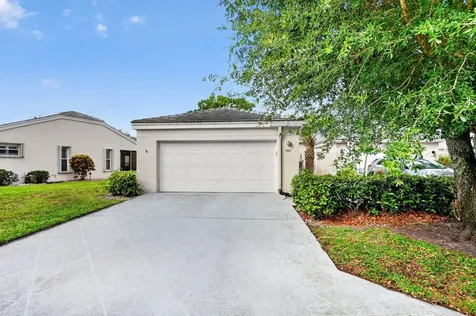 1081 Island Manor Drive Greenacres FL 33413