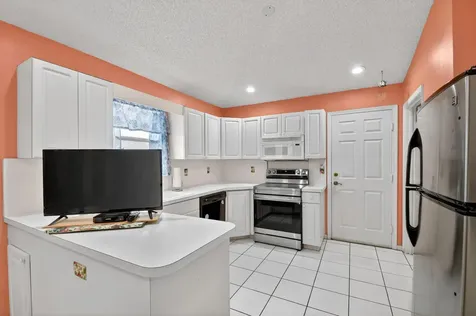1081 Island Manor Drive Greenacres FL 33413