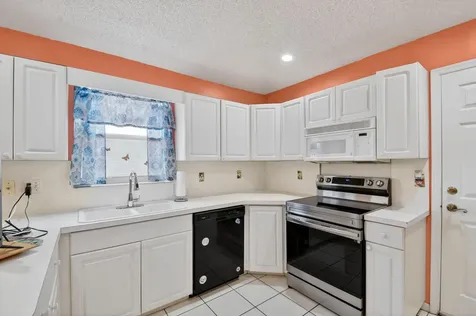1081 Island Manor Drive Greenacres FL 33413