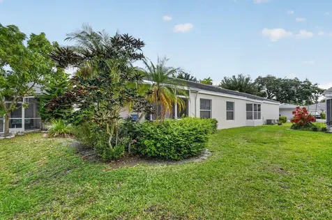 1081 Island Manor Drive Greenacres FL 33413