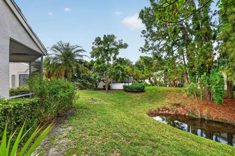 1081 Island Manor Drive Greenacres FL 33413