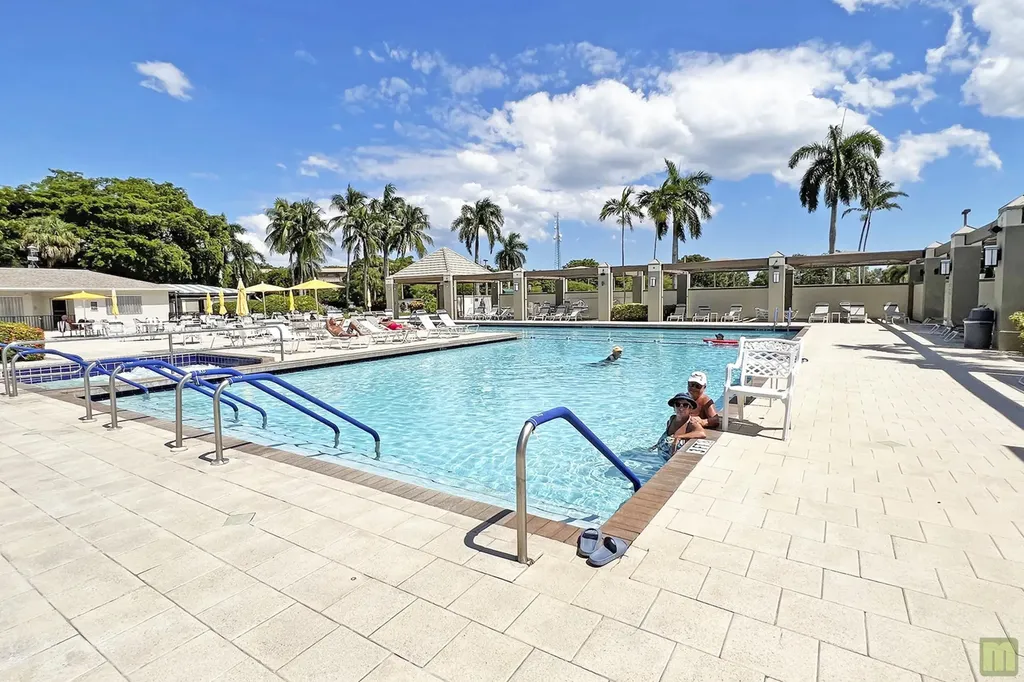 1901 Bermuda Circle Coconut Creek FL 33066