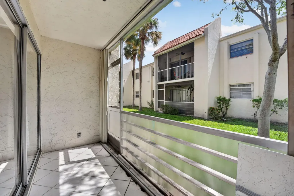 1428 SE 4th Avenue Deerfield Beach FL 33441