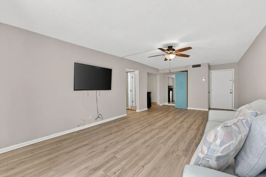 1428 SE 4th Avenue Deerfield Beach FL 33441
