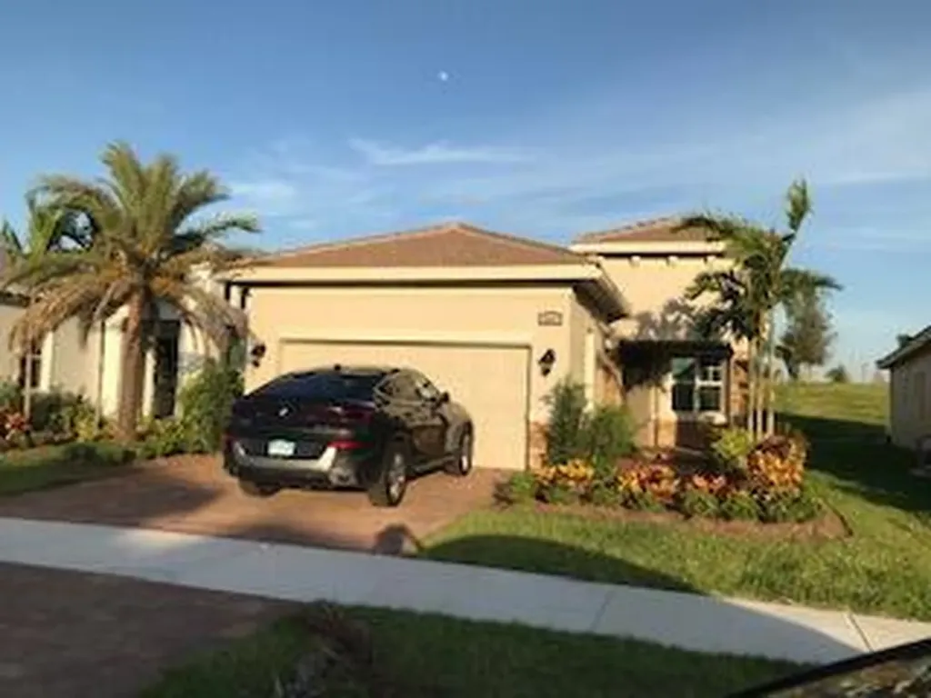 9231 SW Pepoli Way Port St Lucie FL 34987