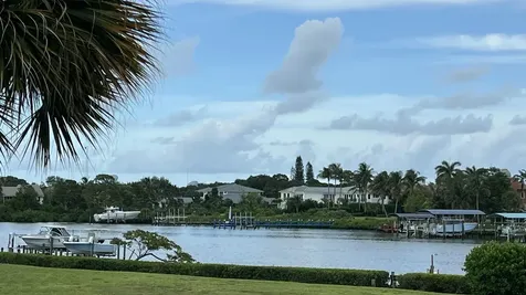 10507 SE Terrapin Place Tequesta FL 33469