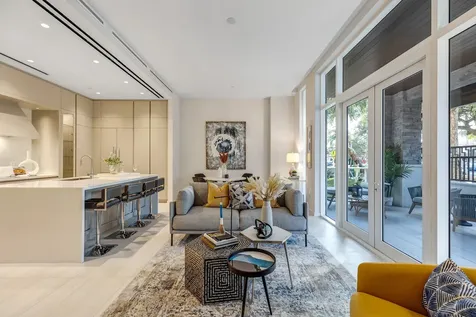 200 SE Mizner Boulevard Boca Raton FL 33432
