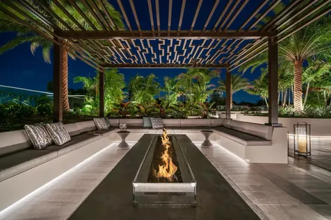 200 SE Mizner Boulevard Boca Raton FL 33432