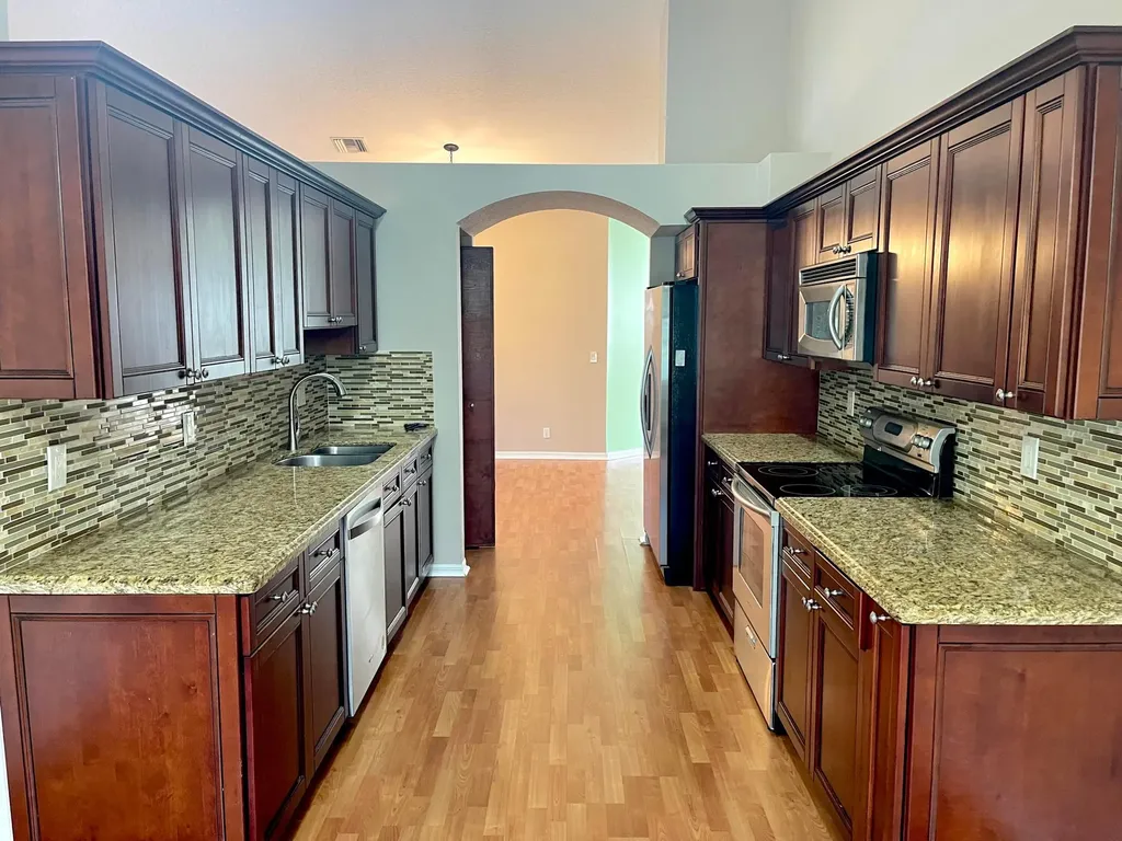 8550 Vía Romana Boca Raton FL 33496