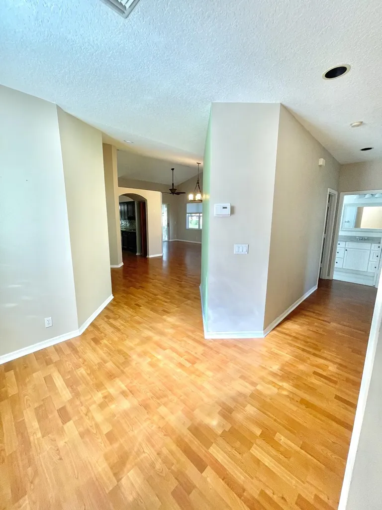 8550 Vía Romana Boca Raton FL 33496