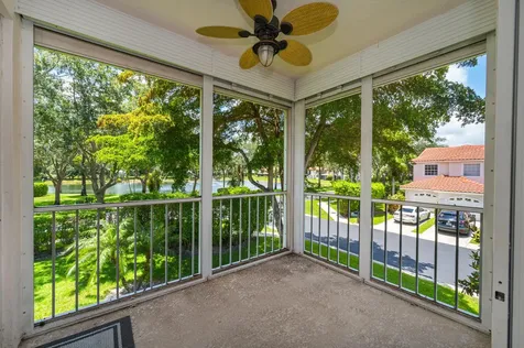 8550 Via Romana Boca Raton FL 33496