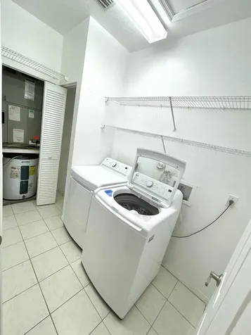 8550 Vía Romana Boca Raton FL 33496