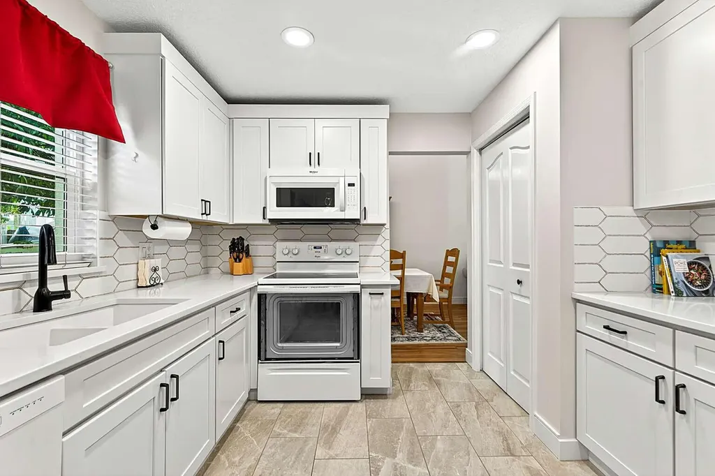 6211 Drake Street Jupiter FL 33458