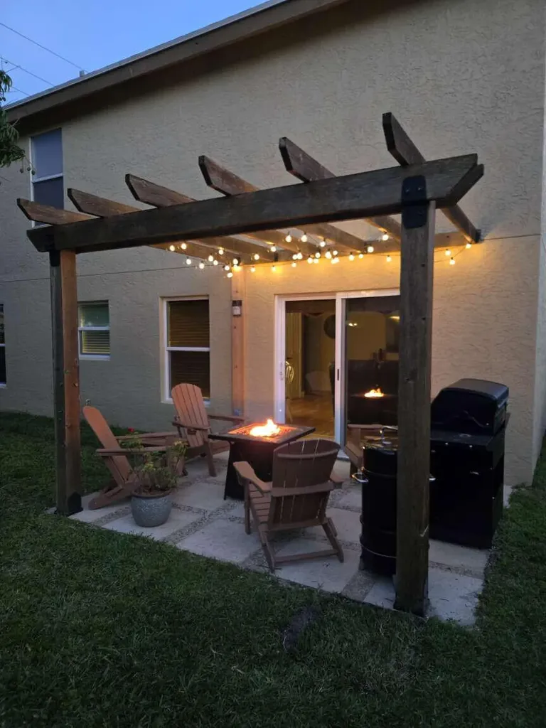 6211 Drake Street Jupiter FL 33458