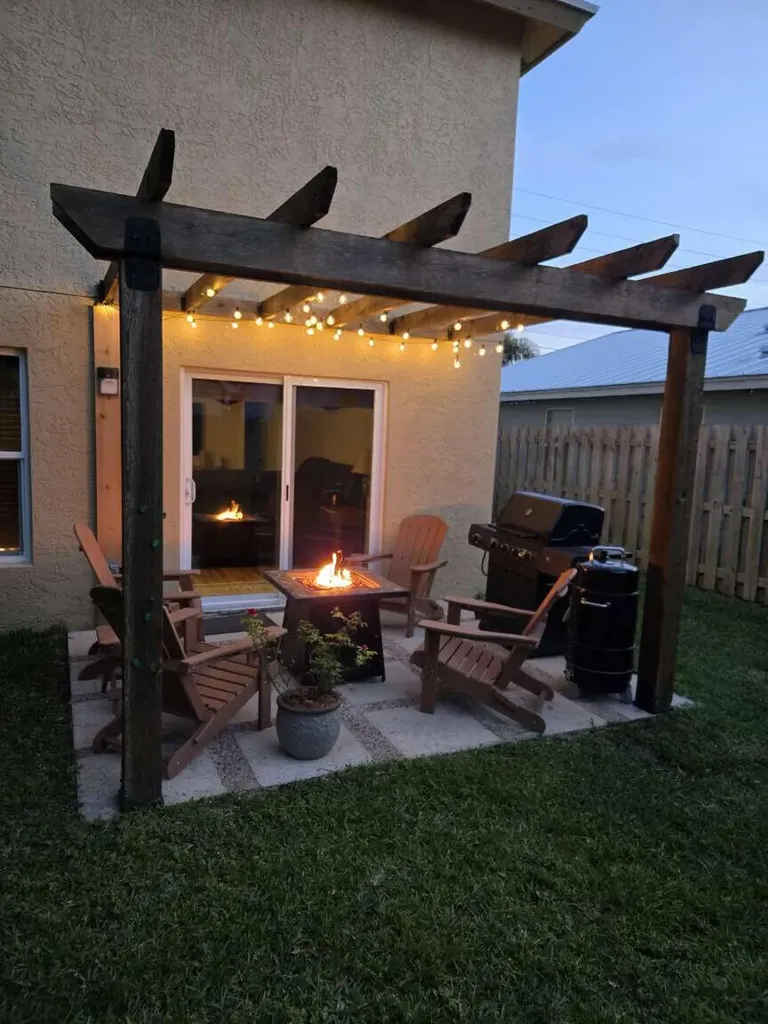 6211 Drake Street Jupiter FL 33458