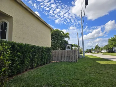 6211 Drake Street Jupiter FL 33458