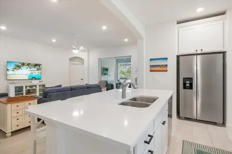 31 52nd Square Vero Beach FL 32968