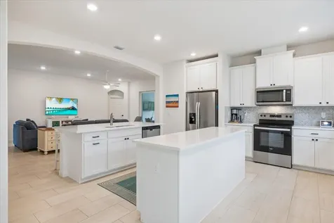 31 52nd Square Vero Beach FL 32968