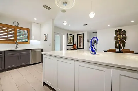 920 SE 17th Street Deerfield Beach FL 33441