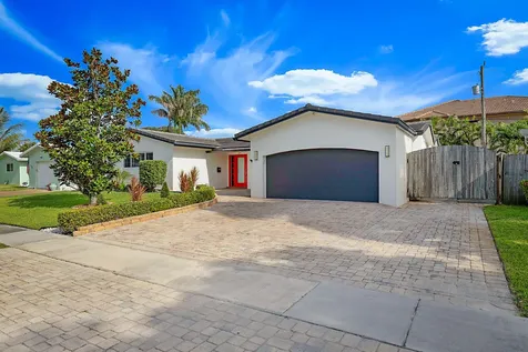 920 SE 17th Street Deerfield Beach FL 33441