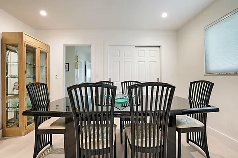 920 SE 17th Street Deerfield Beach FL 33441