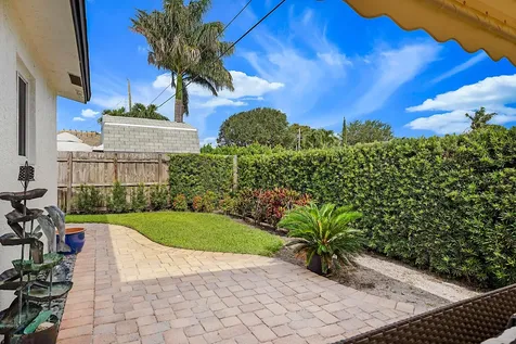 920 SE 17th Street Deerfield Beach FL 33441