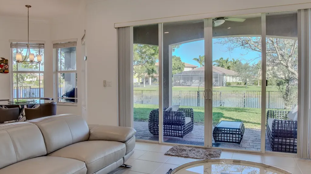 9911 S Miralago Way Parkland FL 33076
